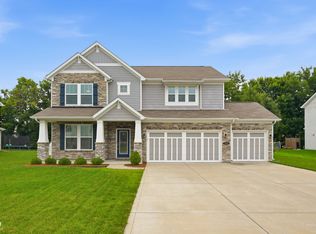1535 Bearcub Ln, Avon, IN 46123
