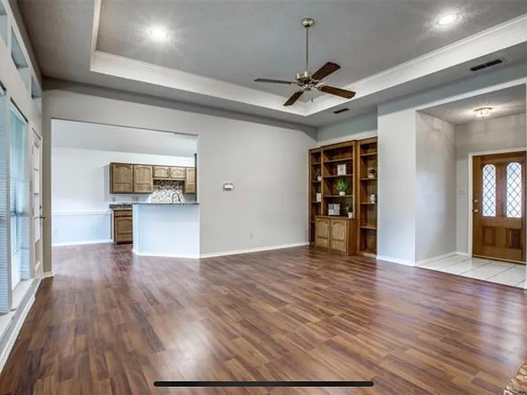 2122 Preakness Ct — Photo 11