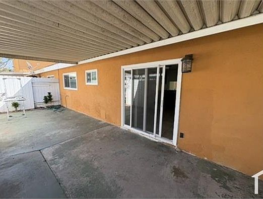 5th image of 214 S Laxore St #B