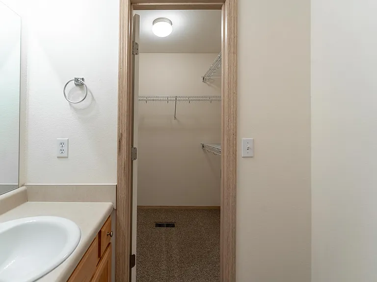 Battlefield Park Apartments — Photo 99