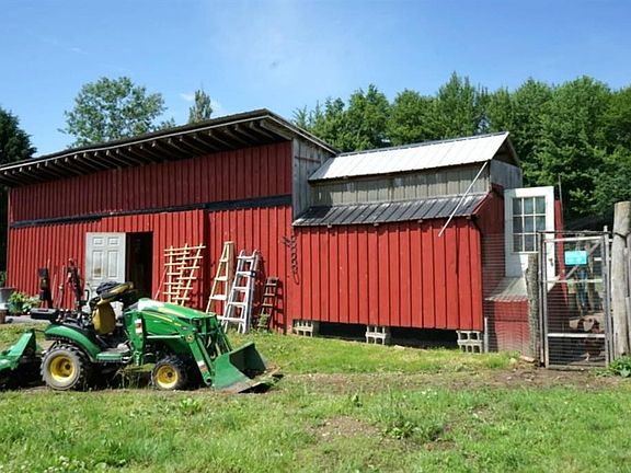 5th image of 17315 Phelps Rd