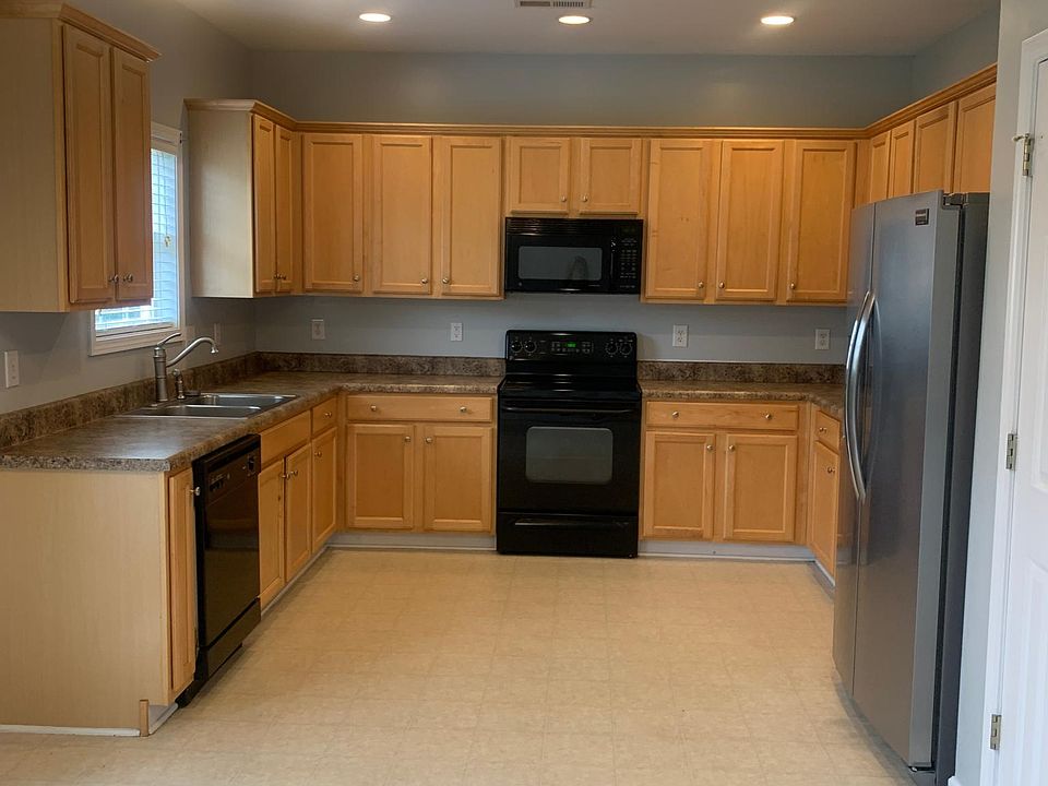 2nd image of 659 Flintrock Dr