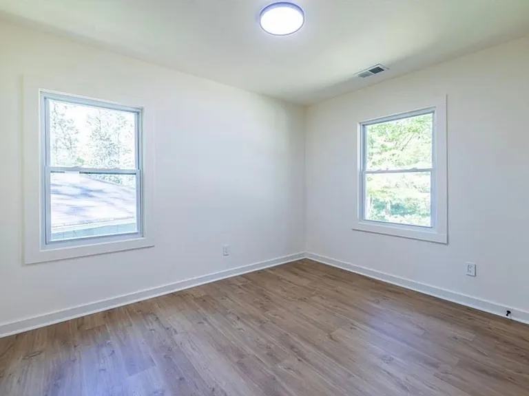 2752 Marco Dr NW — Photo 31