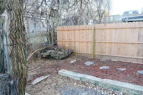 Rented by GFI Realty Services LLC | media 14