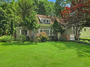 34 Woods Ln, Scarsdale, NY 10583