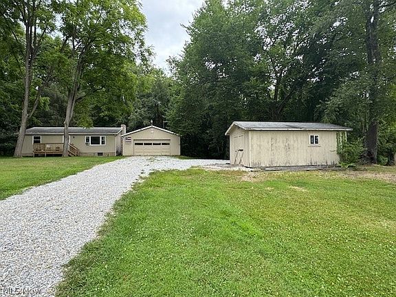 3rd image of 934 Township Road 2408