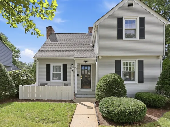 250 Gillette Ave, Springfield, MA 01118