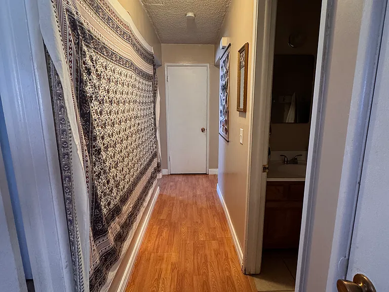 141 E Coatsville Ave #B — Photo 31