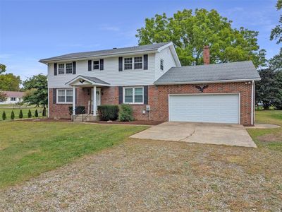 1715 Millfair Rd, Erie, PA, 16505