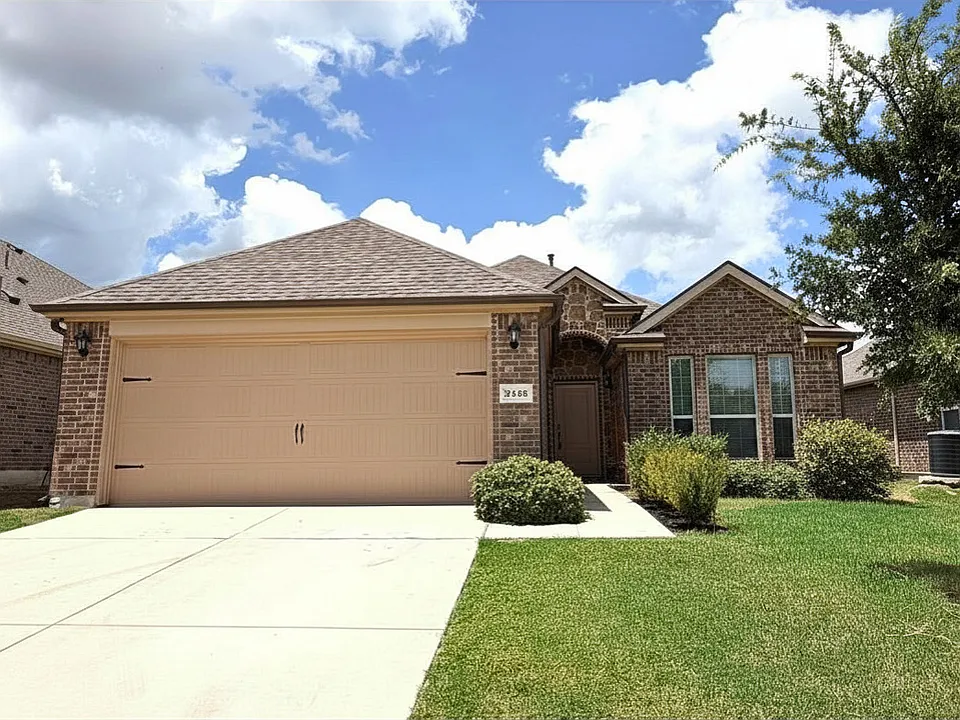 3413 Sabine Dr