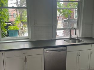 216 Main St #3, Saugerties, NY 12477