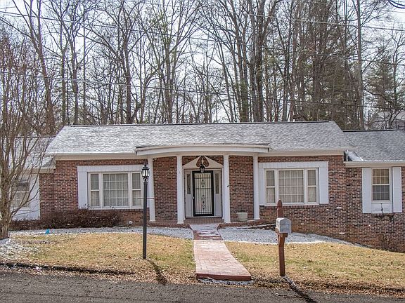 2nd image of 21587 Plantation Rd