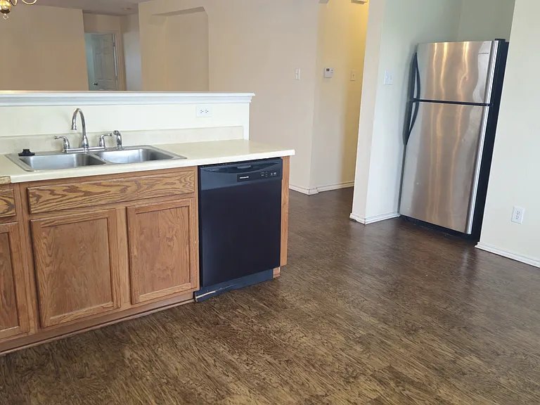 3414 Ironwood Fls — Photo 7
