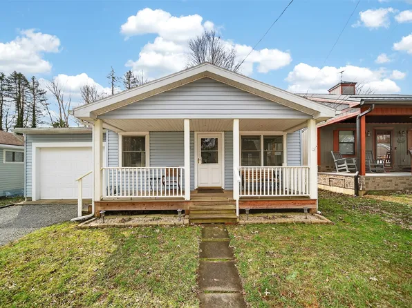 217 Walnut St, Edinboro, PA 16412