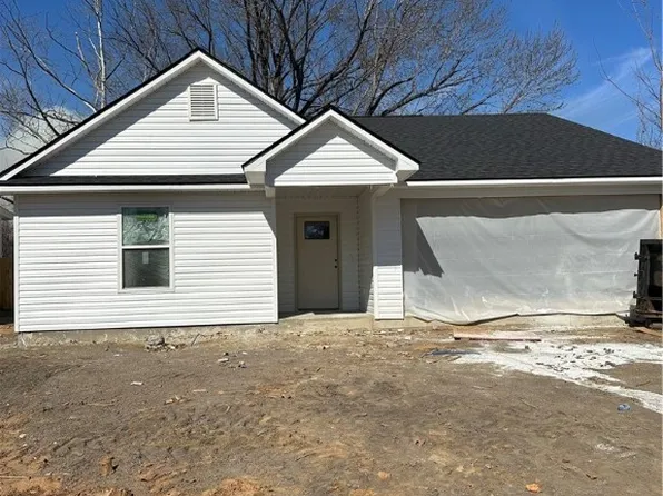 622 E Lincoln St, Greenwood, AR 72936