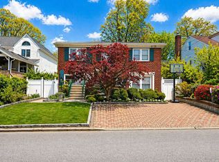 31 Brandon Rd FLOOR 1, Yonkers, NY 10704