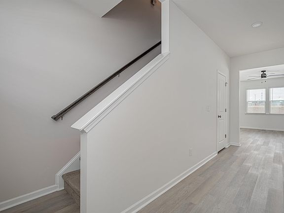 5th image of 1024 Cornelia St