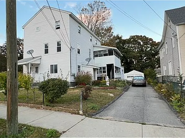 175 Crystal Ave, New London, CT 06320