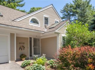 22 Westminster Ter #22, Cape Elizabeth, ME 04107