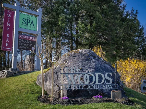329 Village Circle #V8, Killington, VT 05751