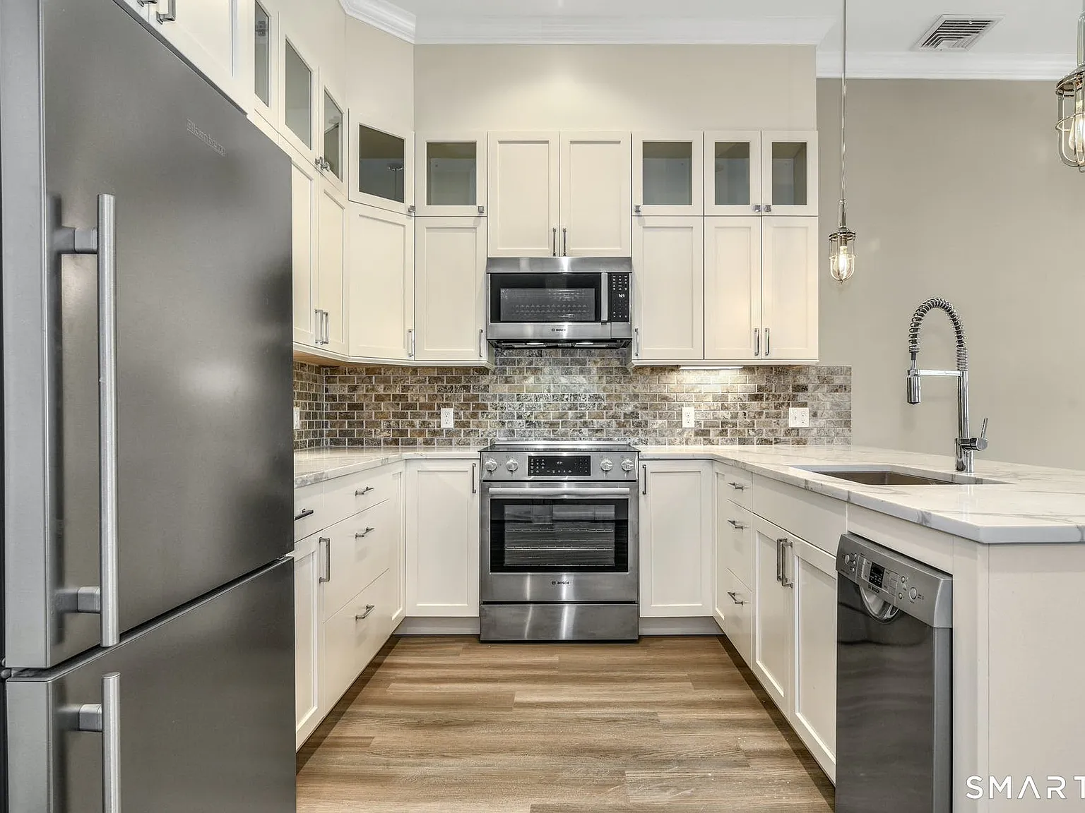 1 bed, 640 sqft, $3,500 — Photo 4