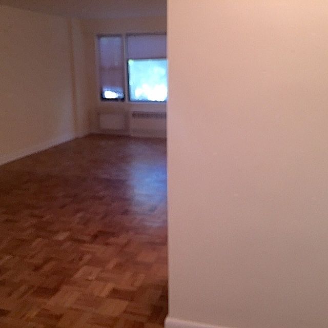1st image of 123-60 83ave #4