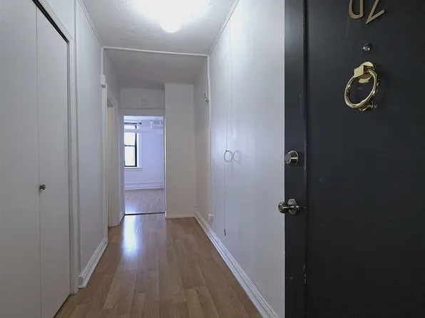 1055 Blvd East image 1 of 22