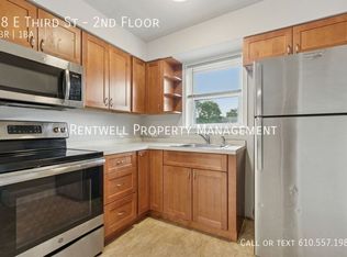 28 E 3rd St FLOOR 2, Pottstown, PA 19464