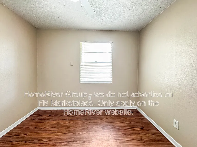 4345 Chestnut Dr — Photo 9