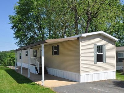 304 Robin Dr, Red Lion, PA, 17356