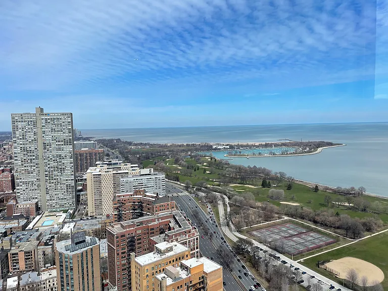 3660 N Lakeshore Dr #516 — Photo 11