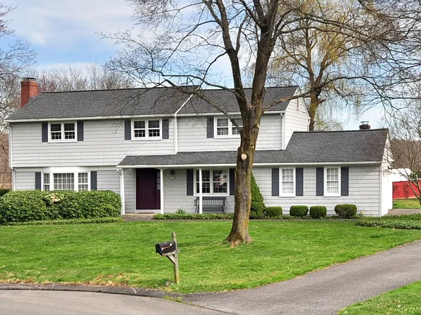 51 Darwyn Drive, Windsor, CT 06095