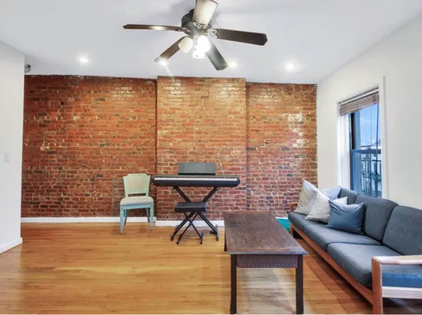 385 Madison Street image 1 of 4