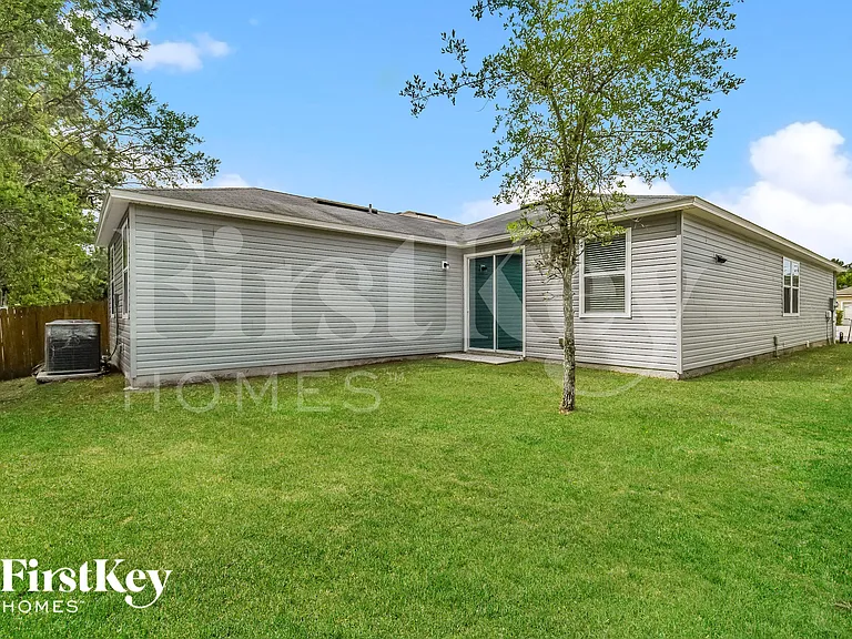 11990 Alexandra Dr — Photo 15