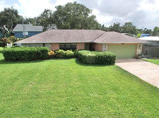 6655 110th St, Sebastian, FL 32958