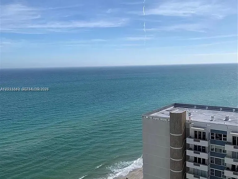3140 S Ocean Dr #2303 — Photo 3