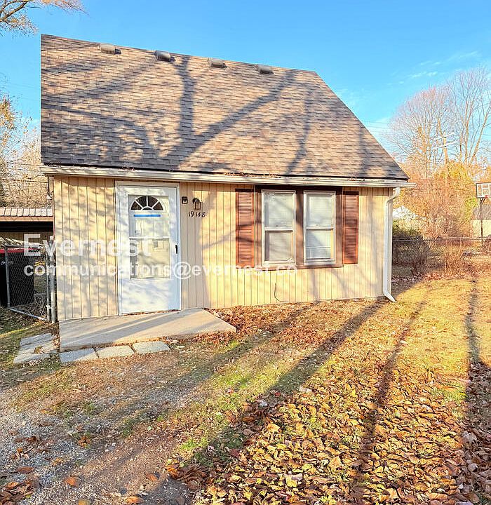 1st image of 19148 Hilton Dr