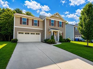 53 Charmalee Dr, Amelia, OH 45102