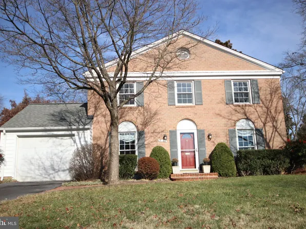 19101 N Pike Creek Pl, Gaithersburg, MD 20886