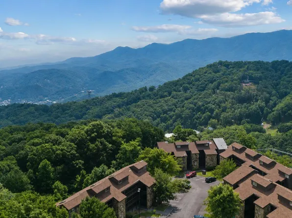 1380 Ski View Dr #2204, Gatlinburg, TN 37738