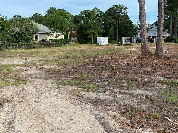 4th image of Bayshore Dr