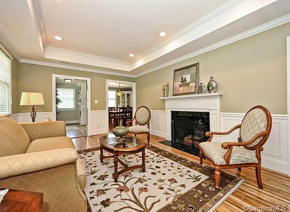 5th image of 1001 Sedgefield Rd
