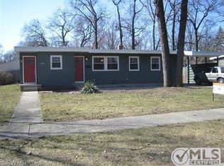 1004 Iowa St SW, Wyoming, MI 49509