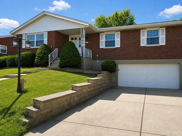 263 Deephaven Dr, Cincinnati, OH 45238
