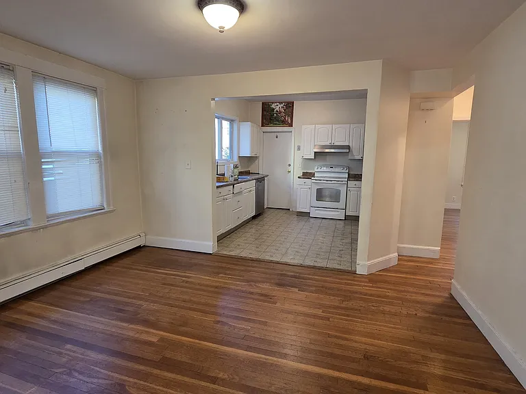304 Fellsway W #1 — Photo 3