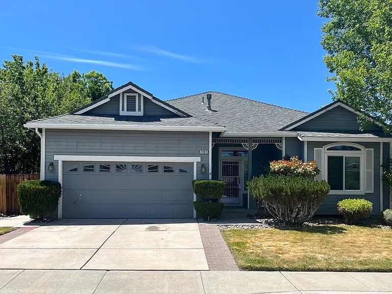 7481 Celeste Dr — Photo 1