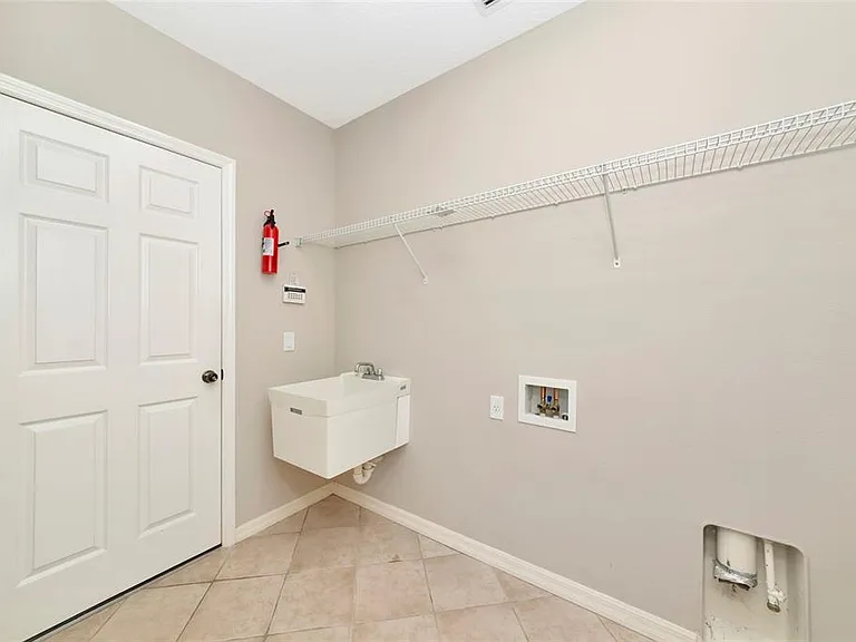 12079 Aster Ave — Photo 29