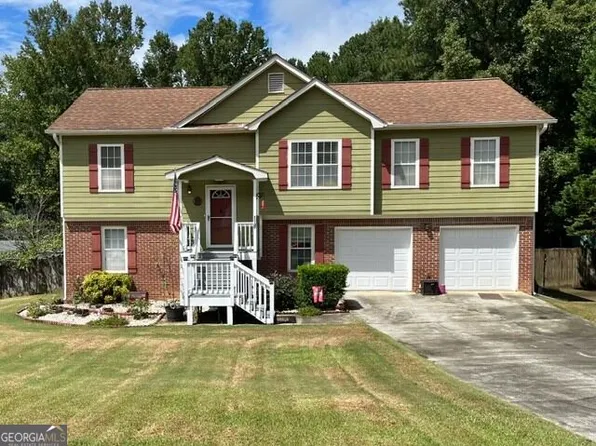 317 Crosswalk Dr, Auburn, GA 30011