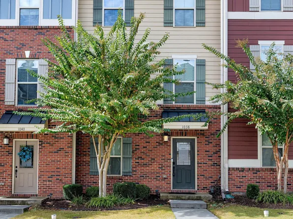 1038 Brownsmith Dr, Apex, NC 27502