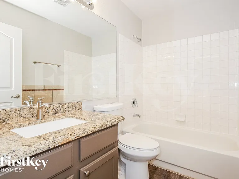 890 E Prairie Grass Dr — Photo 13